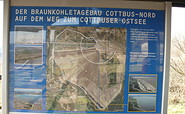 Info-Schild zum Cottbuser Ostsee