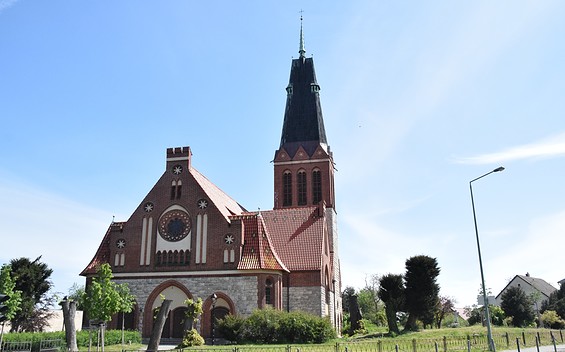 Evangelische Kirche Bornim, Foto: TMB-Fotoarchiv/Bernd Gewohn