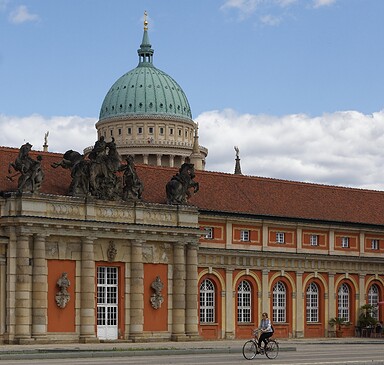 Geführte Radtour Filmschauplätze „Vom blauen Engel zur Bridge of Spies“  