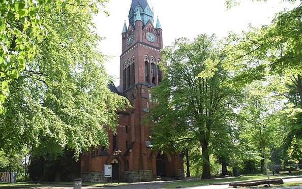 Inselkirche Hermannswerder, Foto: TMB-Fotoarchiv/Bernd Gewohn