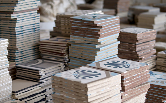 Golem - Kunst und Baukeramik (art and everydaylife ceramics)