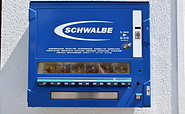 Schlauchautomat am Zweiradcenter Lieske, Foto: MuT Guben e.V.