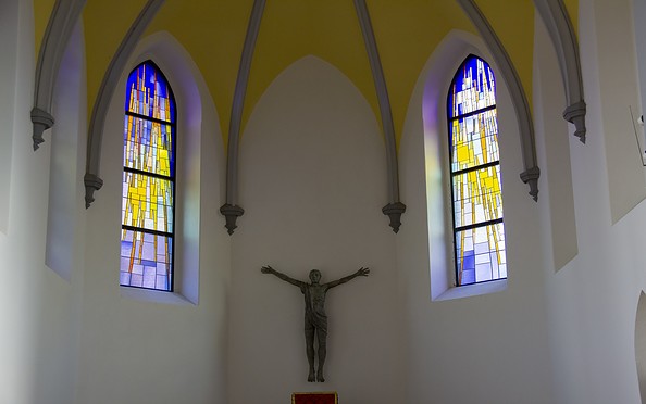 Innenraum in der Katholische Kirche Forst (Lausitz), Foto: TMB-Fotoarchiv/ScottyScout