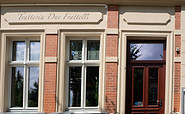 Eingang vom Restaurant Due Fratelli, Foto: Tourismusverband Fläming e.V.