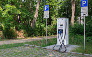 Stromtankstelle in der Karl-Liebknecht-Str. Parkplatz, Foto: Tourismusverband Fläming e.V.