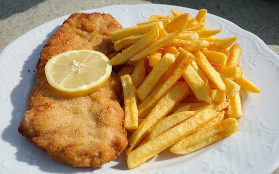 Bild von Hans Braxmeier auf Pixabay