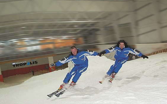 Indoor-Skihalle Snowtropolis