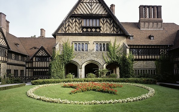 Cecilienhof Country House, Photo: SPSG/Hans Bach