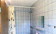 Einzelzimmer Bad, Foto: Ulrike Haselbauer