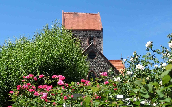 Dorfkirche in Krummensee, Foto: Regionalpark Barnimer Feldmark e.V.