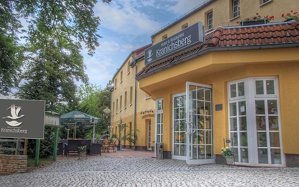 Entrance, photo: Hotel &amp; Restaurant Kranichsberg