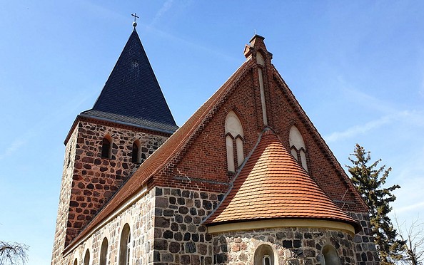 Dorfkirche in Güterfelde, Foto: Frank Meyer