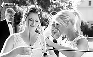Pfeilflug.com archery for the wedding, photo: Annette Tunn