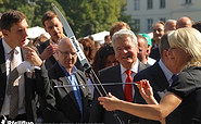 Pfeilflug.com with Federal President Mr. Gauck, photo: Annette Tunn