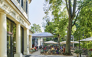 Außenbereich mit Terrasse © Marché Mövenpick Deutschland GmbH