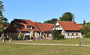 Blick aufs Weihnachtshaus, Foto: Elke Schmälzle