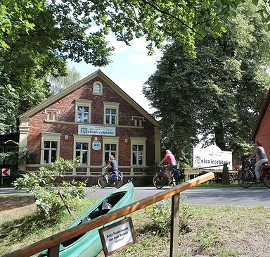 Farm Sale at Organic Restaurant ”Kolonieschänke“