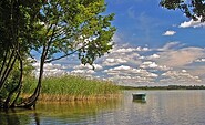 Pätzer Vordersee with fishing barge, Foto: Dagmar Jaschen, Lizenz: Tourismusverband Dahme-Seenland e.V.