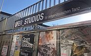 Eingang Ufer_Studios, Foto: Rita Frank, Lizenz: terra press GmbH