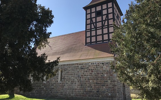 Dorfkirche Malchow, Foto: Doreen Bahlke, Lizenz: Doreen Bahlke