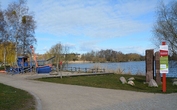 Spielplatz an der Mündeseepromenade, Foto: Anja Warning, Lizenz: Anja Warning