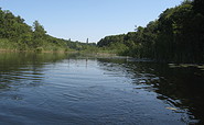 Blick vom Kanal in Richtung Kirche Boitzenburg, Foto: Anet Hoppe, Lizenz: Anet Hoppe