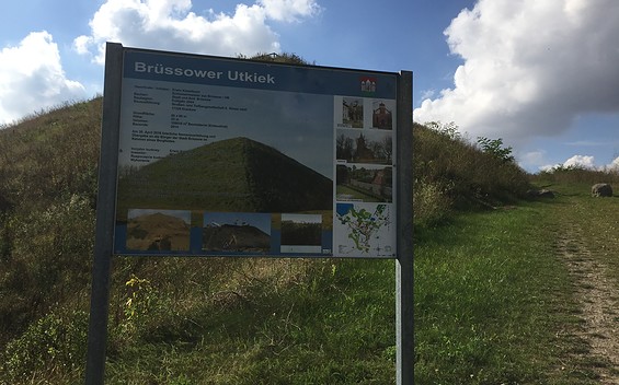 Aufstieg zum Brüssower Utkiek, Foto: Anet Hoppe, Lizenz: Anet Hoppe