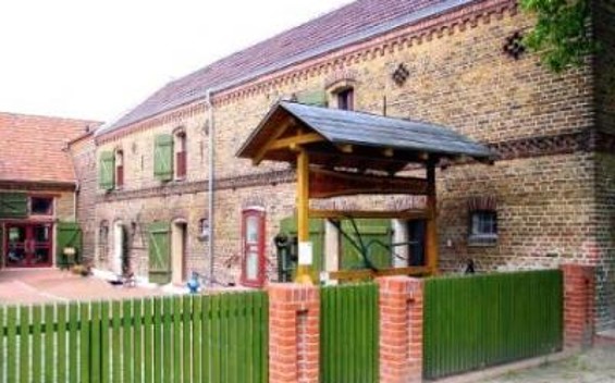 Museum on the Three-Sided Farm in Grebs