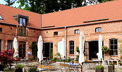Gasthof zum Grünen Baum Innenhof im Sommer, Foto: Ulrike Hesse , Lizenz: Gasthof zum grünen Baum