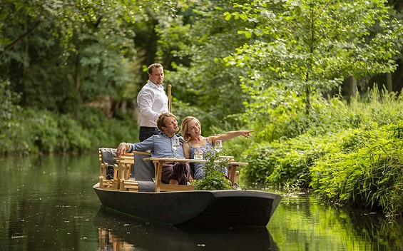 Kahnfahrt im Spreewald, Foto: Ron Petraß, Lizenz: Amt Burg (Spreewald)