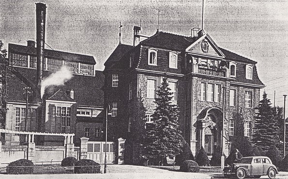 facade of the E-WERK around 1925