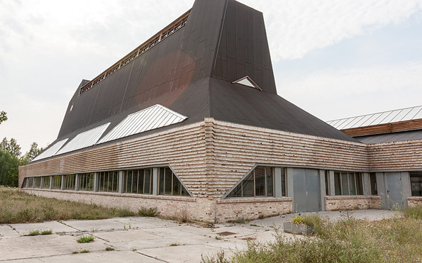 Die ehemalige Hutfabrik von Erich Mendelsohn, Foto: J. Marzecki, Lizenz: J. Marzecki