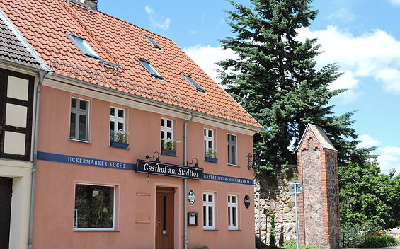 Gaststätte "Am Stadttor", , Foto: A.C. Benthin, Lizenz: TI Lychen