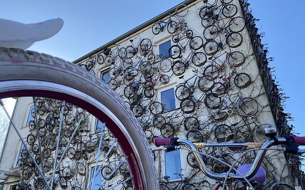 Fahrradhof Altlandsberg, Foto: Stephen Ruebsam