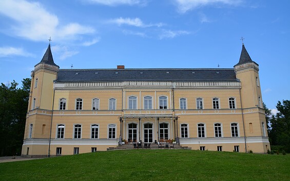 Schloss Kröchlendorff, manor house