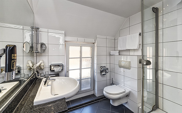 Bathroom in the Havelblick room, Foto:  Landhaus Haveltreff