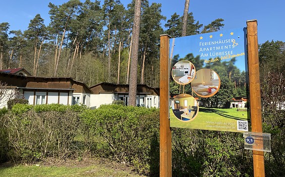 Außenansicht Ferienhäuser & Apartments am Lübbesee, Foto: Alena Lampe