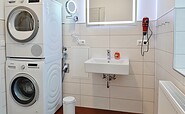 Ferienapartment Suite, 2. Bad mit Dusche, Waschmaschine und Trockner, Foto: Ulrike Haselbauer, Lizenz: Tourismusverband LSL e.V.