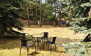 Sitzmöglichkeiten im Garten, Foto: Ferienhaus Boxberg
