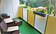 Balkon  mit Sitzmöbeln, Foto:  Frau Krupper