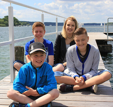 Kinder am Steg, Foto:  EJB am Werbellinsee, Lizenz:  EJB am Werbellinsee