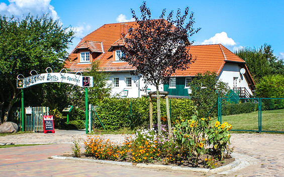 Gasthof am Speicher Außen, Foto: Familie Bennewitz, Lizenz: Familie Bennewitz