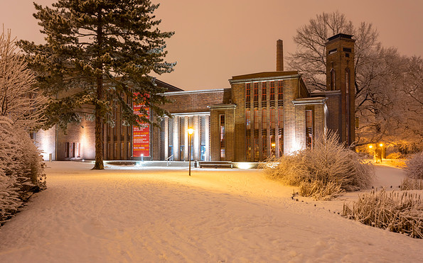 Winteridylle am Brandenburgischen Landesmuseum für moderne Kunst, Foto: Andreas Franke, Lizenz: CMT Cottbus