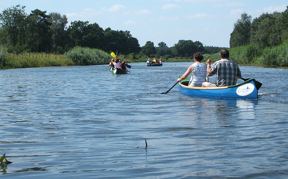Paddling on the Black Magpie, Foto: Elbe-Elster-Tours, Lizenz: Elbe-Elster-Tours