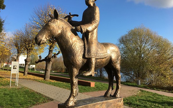 Skulptur im Europäischen Hugenottenpark Schwedt, Foto: Anja Warning