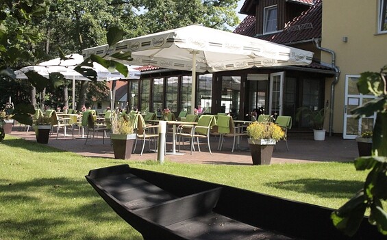 Terrasse des Restaurants "Konrad's" im Kur- und Wellness Haus Spree Balance, Foto: Holger Giersberg, Lizenz: Holger Giersberg