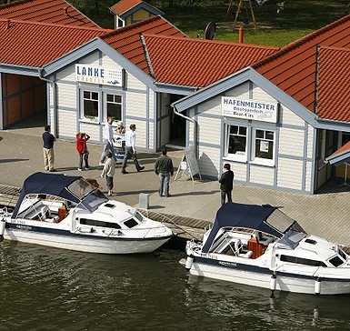 Boat-City Hafendorf Rheinsberg - Bootsverleih