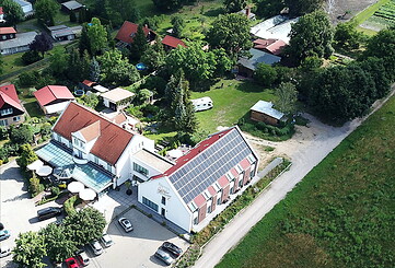 Wohnmobilstellplätze am Flair Hotel Reuner