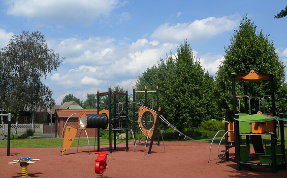 Spielplatz in Neuendorf, Foto: N. Mucha, Lizenz: Amt Peitz