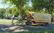 Liesje Trecking Wagen unterwegs, Foto: Sandra Krauss, Lizenz: Liesje Trecking